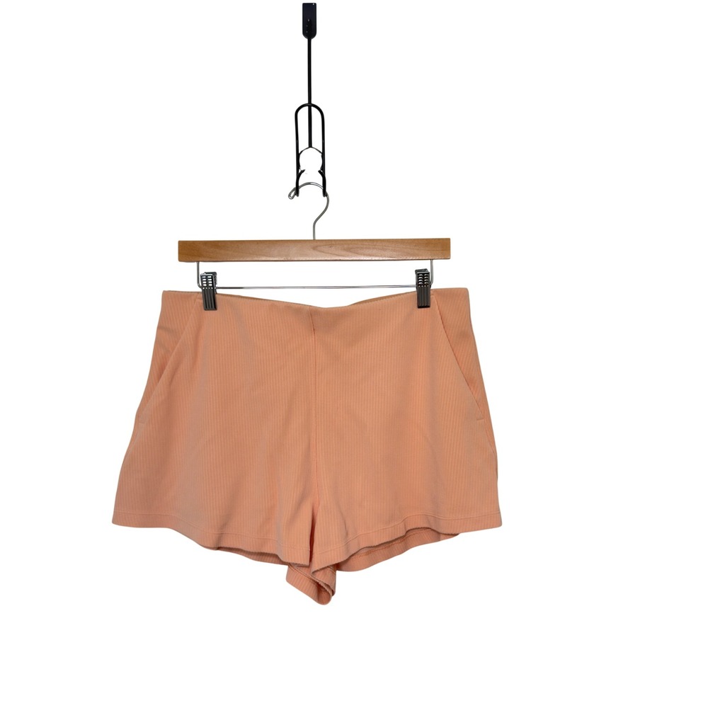 Lululemon Size 12 Softstreme High Rise Peach Bellini Ribbed Shorts Pockets - Picture 4 of 12